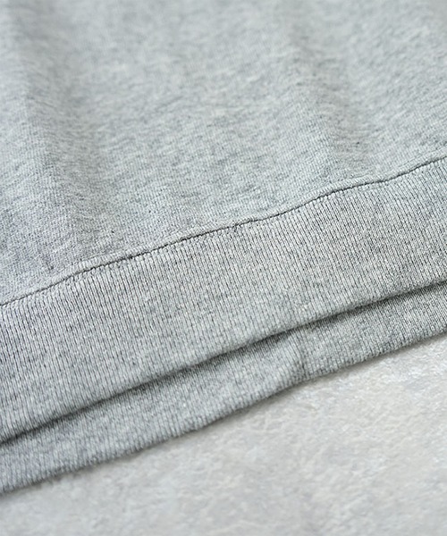 SOLAMONAT(ソラモナ)の「パフ天竺 リブベーシックロンT(Tシャツ/カットソー・レディース・ブラック/ホワイト/杢グレー・M)」の16枚目の写真