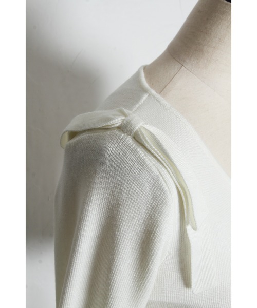 tocco closet(トッコ クローゼット)の「2WAYファー付き肩リボンニットカーディガン(ニット/セーター・レディース・ピンク/オフホワイト/グレー・M)」の12枚目の写真