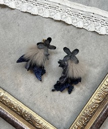 m.soeur（エムスール）の「ファーとライラックのピアス（ピアス（両耳用））」