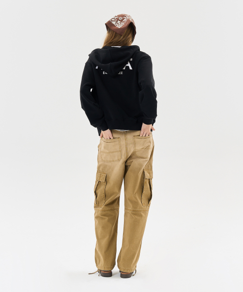 AECA(エイカ)の「AECA SIGNATURE ZIP UP HOODIE-BLACK(パーカー・レディース・その他・SMALL/MEDIUM/LARGE/X-LARGE)」の9枚目の写真