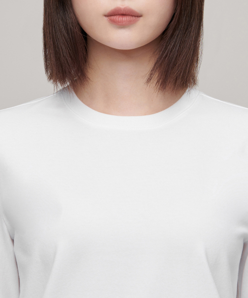 MUSINSA STANDARD WOMAN（ムシンサスタンダードウーマン）の「ウィメンズフレキシブルクルーネック長袖Tシャツ[ホワイト]（Tシャツ/カットソー・レディース・その他・SMALL/MEDIUM/LARGE/X-LARGE/X-SMALL）」の10枚目の写真
