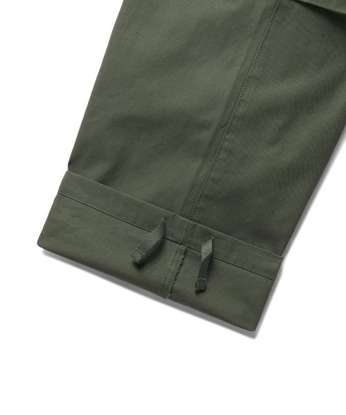 MUSINSA STANDARD（ムシンサスタンダード）の「コットンパラシュートカーゴパンツ[カーキ]（スウェットパンツ・メンズ・その他・29/30/31/33/26/27/28/40/38/42/36/34/32）」の9枚目の写真