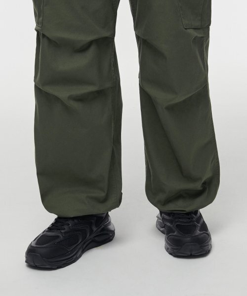 MUSINSA STANDARD（ムシンサスタンダード）の「コットンパラシュートカーゴパンツ[カーキ]（スウェットパンツ・メンズ・その他・29/30/31/33/26/27/28/40/38/42/36/34/32）」の11枚目の写真