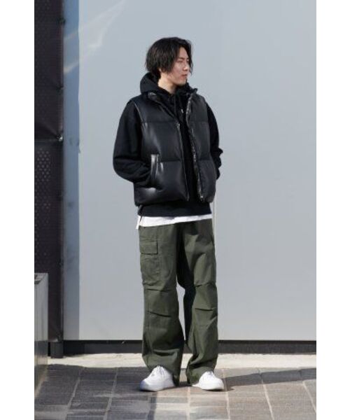 MUSINSA STANDARD（ムシンサスタンダード）の「コットンパラシュートカーゴパンツ[カーキ]（スウェットパンツ・メンズ・その他・29/30/31/33/26/27/28/40/38/42/36/34/32）」の20枚目の写真