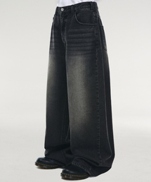 SIGNATURE（シグネチャ）の「バルーンフィットカーブデニムパンツ[ブラック]（デニムパンツ）」