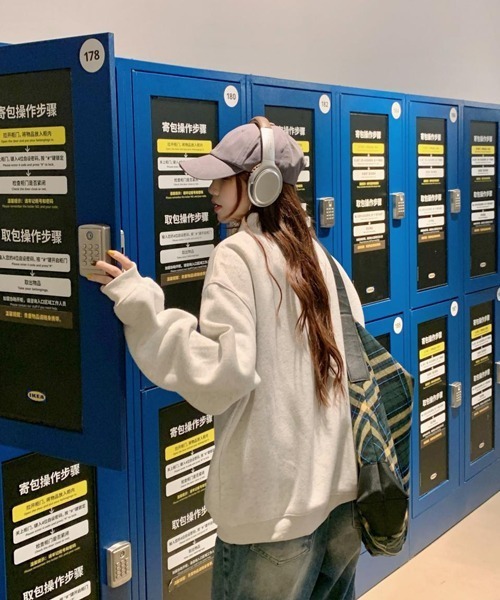 Ressaca（レサーカ）の「オーバーサイズワンポイント刺繍ロゴヘンリーネックスウェット（スウェット・メンズ・チャコール/オフホワイト・L/M/XL）」の12枚目の写真