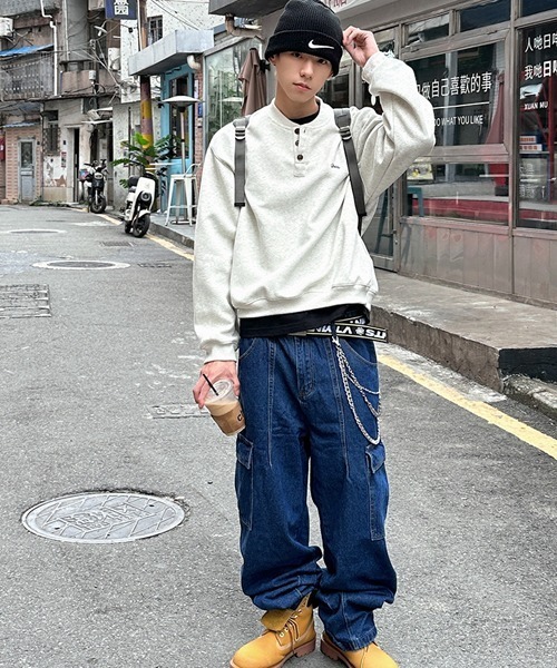 Ressaca（レサーカ）の「オーバーサイズワンポイント刺繍ロゴヘンリーネックスウェット（スウェット・メンズ・チャコール/オフホワイト・L/M/XL）」の17枚目の写真