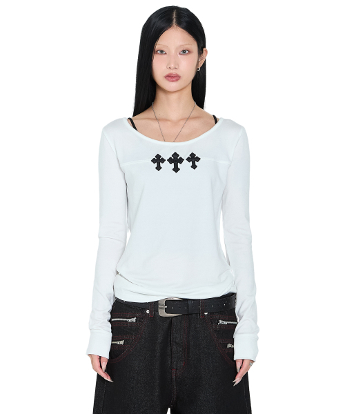 AAKAM（アーカム）の「Triple AKM CROS2 Long Sleeve (White)（Tシャツ/カットソー・レディース・その他・FREE）」の4枚目の写真