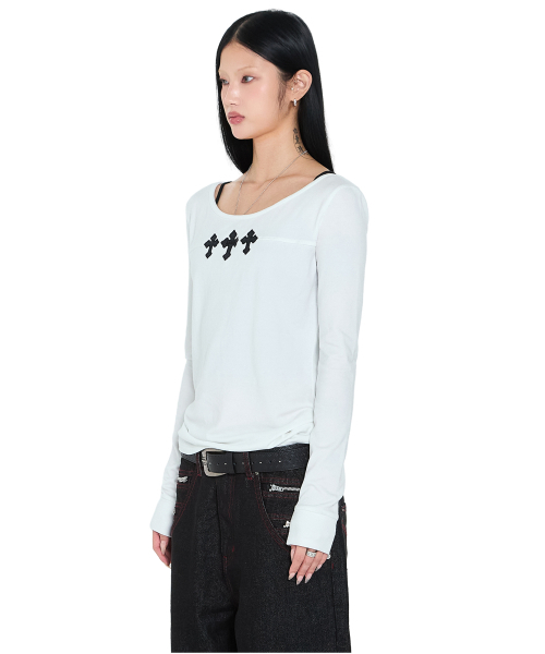 AAKAM（アーカム）の「Triple AKM CROS2 Long Sleeve (White)（Tシャツ/カットソー・レディース・その他・FREE）」の5枚目の写真