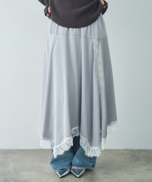 CODE A（コードエー）の「lingerie mood lace skirt（スカート・レディース・ライトグレー/ライトイエロー系・36/38）」の8枚目の写真