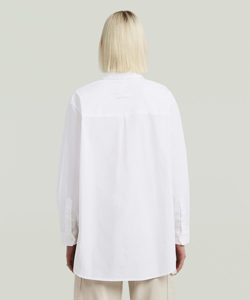 G-STAR（ジースター）の「【UNISEX】Clean BF Shirt/ユニセックスオーバーサイズロングクリーンシャツ（シャツ/ブラウス・レディース・ホワイト・SMALL/MEDIUM）」の2枚目の写真