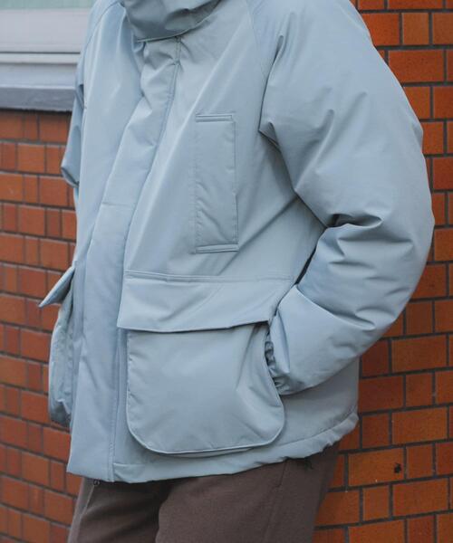 ITEMS URBANRESEARCH（アイテムズ アーバンリサーチ）の「THERMOLITEデタッチャブルフードジャケット（ダウンジャケット/コート・メンズ・ライトカーキ/ネイビー/ブラック・LARGE/MEDIUM）」の10枚目の写真