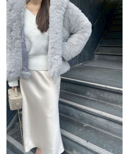 LAGUNAMOON(ラグナムーン)の「バイヤスサテンナロースカート(スカート・レディース・アイボリー/チャコールグレー・SMALL/MEDIUM)」の11枚目の写真