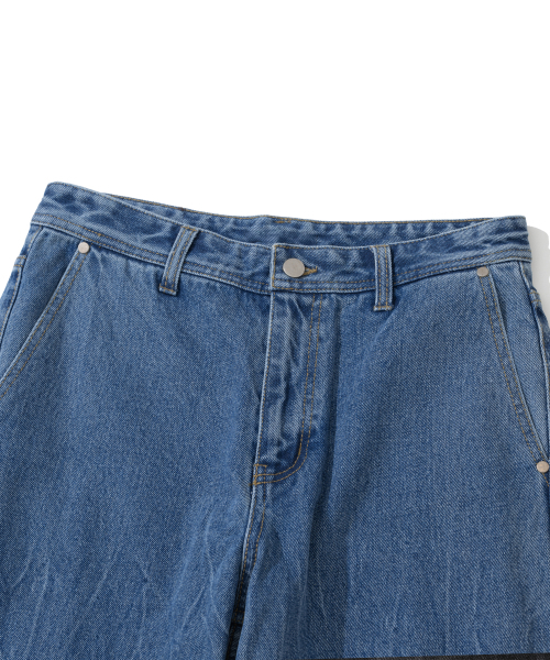 KNITTED（ニッティド）の「カーブドワイドデニムパンツ ウォッシングブルー（デニムパンツ・レディース・その他・MEDIUM/LARGE/X-LARGE）」の2枚目の写真