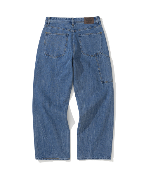 KNITTED（ニッティド）の「カーブドワイドデニムパンツ ウォッシングブルー（デニムパンツ・レディース・その他・MEDIUM/LARGE/X-LARGE）」の6枚目の写真