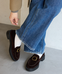 アツゾコチェーンバックルローファー