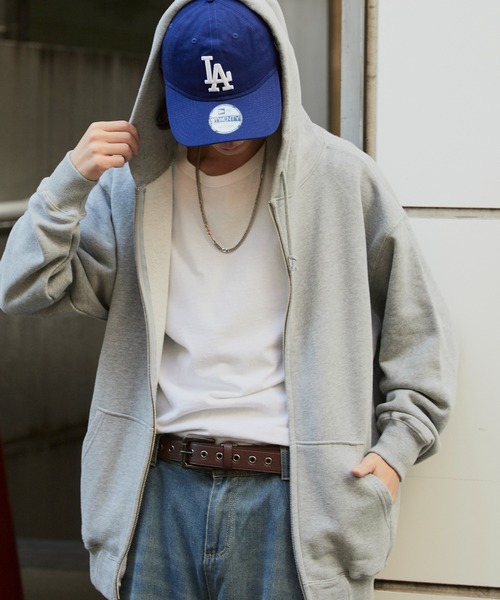 ROOPTOKYO（ループトウキョウ）の「オーバーサイズ 無地 裏毛 ユニセックス フーディ ジップパーカー 中肉厚生地（パーカー・メンズ・ホワイト/ブラック/グレー/アッシュグレー/ネイビー/ライトブルー/レッド/バーガンディー・S/M/L/XL）」の21枚目の写真