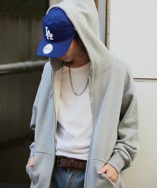 ROOPTOKYO（ループトウキョウ）の「オーバーサイズ 無地 裏毛 ユニセックス フーディ ジップパーカー 中肉厚生地（パーカー・メンズ・ホワイト/ブラック/グレー/アッシュグレー/ネイビー/ライトブルー/レッド/バーガンディー・S/M/L/XL）」の22枚目の写真