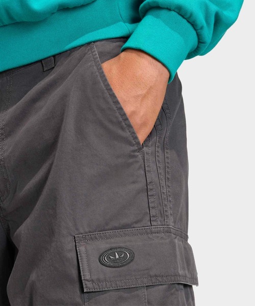 adidas（アディダス）の「CARGO PANTS / アディダスオリジナルス adidas Originals（その他パンツ・メンズ・ベージュ/グレー・28inch/29inch/30inch/31inch/32inch/33inch/34inch/35inch/36inch）」の5枚目の写真