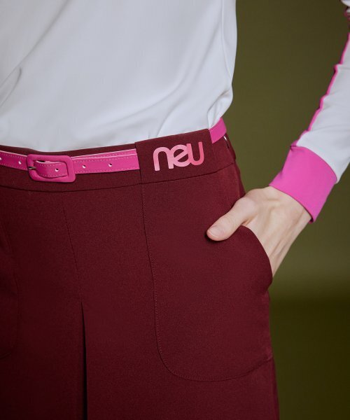 NEU GOLF(エヌイーユーゴルフ)の「MOCK-NECK BLOCK T-SHIRT - WHITE(Tシャツ/カットソー・レディース・その他・LARGE/MEDIUM/SMALL)」の18枚目の写真