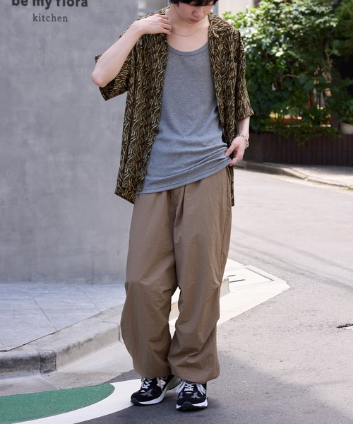 MAISON CLUB(メゾンクラブ)の「【MAISON CLUB】ナイロンワッシャー裏メッシュパラシュートパンツ 050110(その他パンツ・メンズ・カーキ/ブラック/ベージュ・M/LL/L)」の15枚目の写真