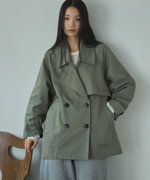 Doux archives（ドゥアルシーヴ）の「【26SS先行予約】ミドルトレンチコート（トレンチコート・レディース・カーキ/ベージュ/ネイビー・FREE）」の10枚目の写真