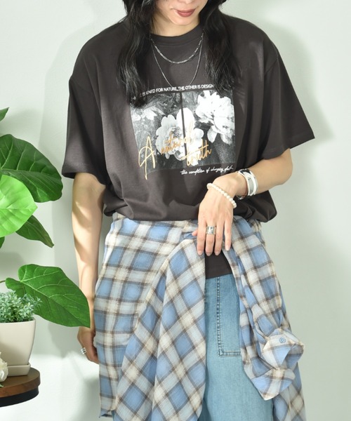 INTERPLANET（インタープラネット）の「フォトプリント＆刺繍ロゴＴシャツ（Tシャツ/カットソー・レディース・チャコールグレー/オフホワイト/ライトベージュ・FREE）」の20枚目の写真