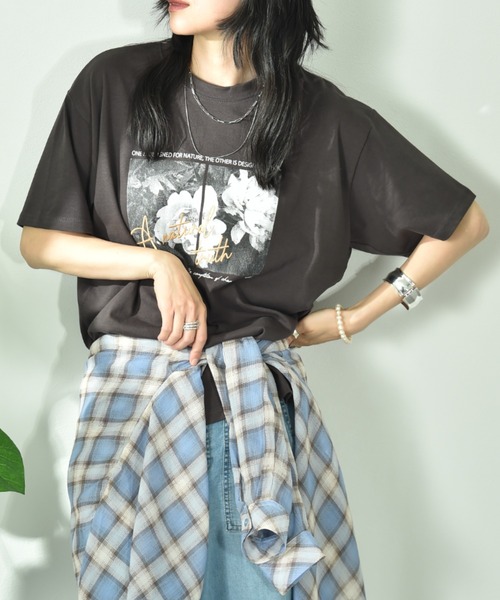 INTERPLANET（インタープラネット）の「フォトプリント＆刺繍ロゴＴシャツ（Tシャツ/カットソー・レディース・チャコールグレー/オフホワイト/ライトベージュ・FREE）」の18枚目の写真
