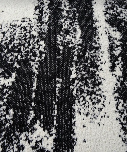 VIBGYOR（ヴィブジョー）の「【IZU】 アブストラクトジャガード ニットセーター（ニット/セーター・メンズ・ホワイト・FREE）」の12枚目の写真