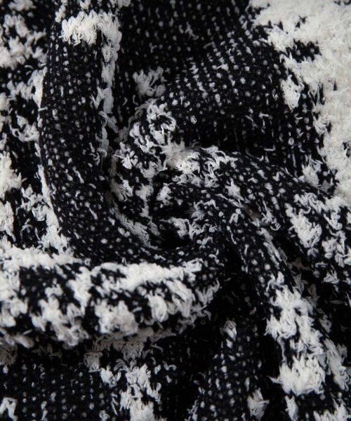 VIBGYOR（ヴィブジョー）の「【IZU】 アブストラクトジャガード ニットセーター（ニット/セーター・メンズ・ホワイト・FREE）」の15枚目の写真