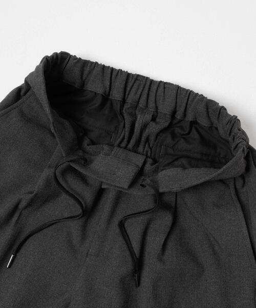 URBAN RESEARCH（アーバンリサーチ）の「WARMATE EASY SLACKS（その他パンツ・メンズ・チャコールグレー/ブラック・MEDIUM/LARGE）」の8枚目の写真