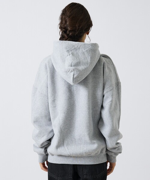 FRUIT OF THE LOOM(フルーツオブザルーム)の「MOANDMO × FRUIT OF THE LOOM HOODIE SWEAT/フーディープルオーバースウェット(パーカー・メンズ・ネイビー/ブラック/グレー・XL/L/M)」の7枚目の写真