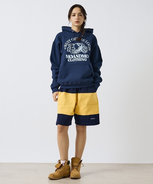 FRUIT OF THE LOOM(フルーツオブザルーム)の「MOANDMO × FRUIT OF THE LOOM HOODIE SWEAT/フーディープルオーバースウェット(パーカー・メンズ・ネイビー/ブラック/グレー・XL/L/M)」の13枚目の写真