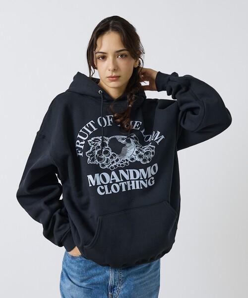 FRUIT OF THE LOOM(フルーツオブザルーム)の「MOANDMO × FRUIT OF THE LOOM HOODIE SWEAT/フーディープルオーバースウェット(パーカー・メンズ・ネイビー/ブラック/グレー・XL/L/M)」の15枚目の写真