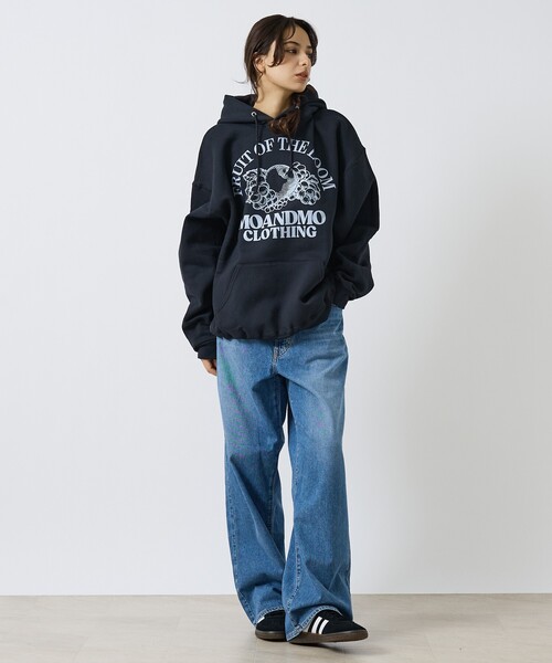 FRUIT OF THE LOOM(フルーツオブザルーム)の「MOANDMO × FRUIT OF THE LOOM HOODIE SWEAT/フーディープルオーバースウェット(パーカー・メンズ・ネイビー/ブラック/グレー・XL/L/M)」の17枚目の写真