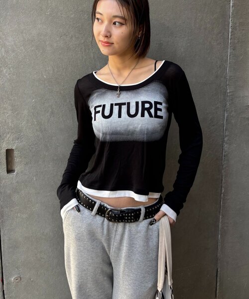 WHO'S WHO gallery(フーズフーギャラリー)の「SPRAY LOGO SHEER LAYERED TOPS(Tシャツ/カットソー・レディース・ホワイト/ブラック/グレー/ネイビー/イエロー・FREE)」の9枚目の写真