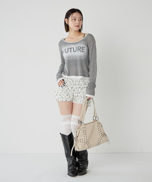 WHO'S WHO gallery(フーズフーギャラリー)の「スプレーロゴレイヤードシアートップス(Tシャツ/カットソー・レディース・ブラック/グレー/ネイビー/イエロー/ホワイト・FREE)」の22枚目の写真