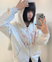 FUZZY SCAN（ファジスキャン）の「ハーフカットタイトルフードジップアップ3カラー（パーカー）」