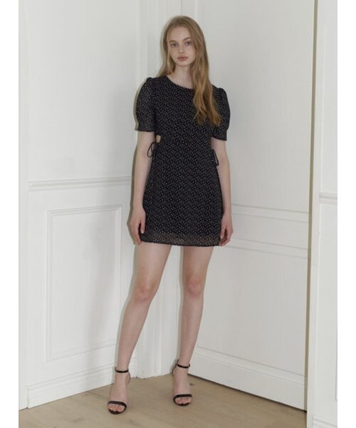 KINDABABY(カインダベイビー)の「Breeze ribbon mini dress - black(ワンピース・レディース・ブラック・FREE)」の5枚目の写真