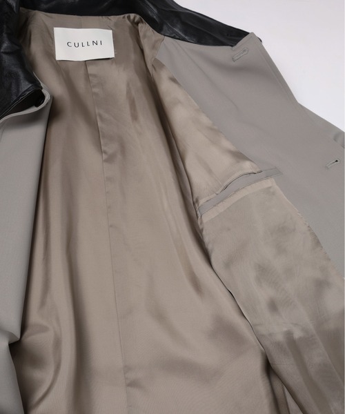 CULLNI(クルニ)の「Wool Gabardine Asymmetrical Layered Balmacaan Coat(ステンカラーコート・メンズ・ブラック/グレイッシュベージュ・0/1/2)」の12枚目の写真