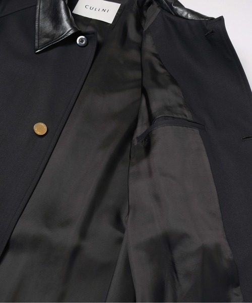 CULLNI(クルニ)の「Wool Gabardine Asymmetrical Layered Balmacaan Coat(ステンカラーコート・メンズ・ブラック/グレイッシュベージュ・0/1/2)」の19枚目の写真