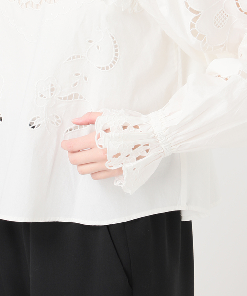 IENA LA BOUCLE(イエナラブークル)の「IENA LA BOUCLE カットワークブロードブラウス(シャツ/ブラウス・レディース・ホワイト・FREE)」の18枚目の写真