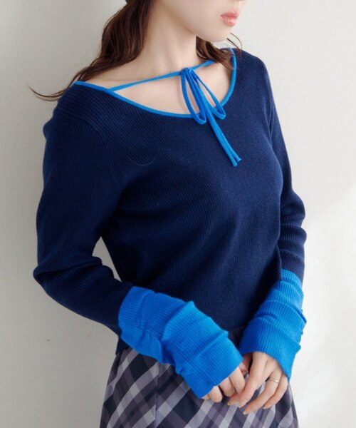 Kastane（カスタネ）の「【4色展開/前後2WAY】バイカラースクエアニット（ニット/セーター・レディース・グレー/アイボリー/ブラウン/ネイビー・FREE）」の4枚目の写真