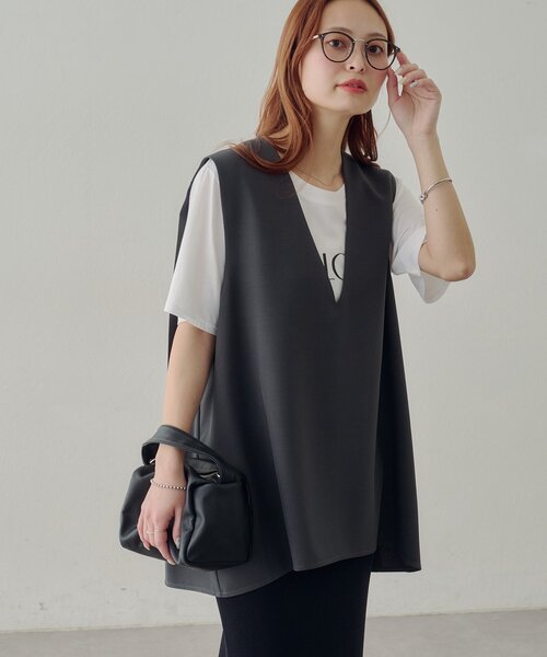 DISCOAT（ディスコート）の「【Noka】裾ラウンド深Vベスト（ベスト・レディース・グレイッシュベージュ/ライトベージュ/チャコールグレー・FREE）」の13枚目の写真