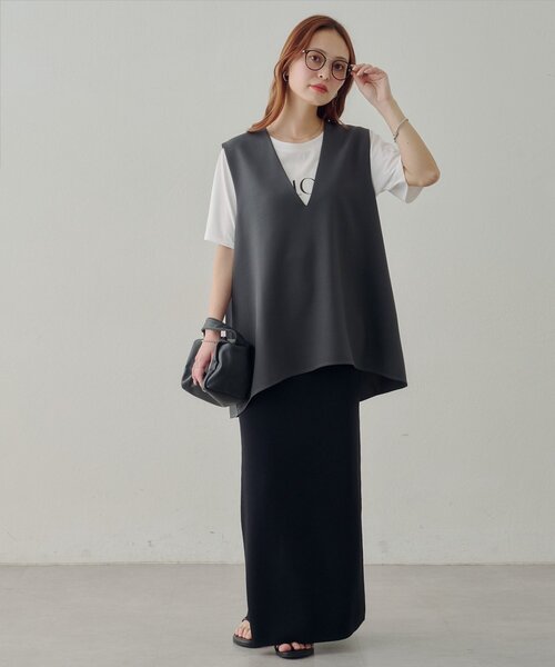 DISCOAT（ディスコート）の「【Noka】裾ラウンド深Vベスト（ベスト・レディース・グレイッシュベージュ/ライトベージュ/チャコールグレー・FREE）」の14枚目の写真