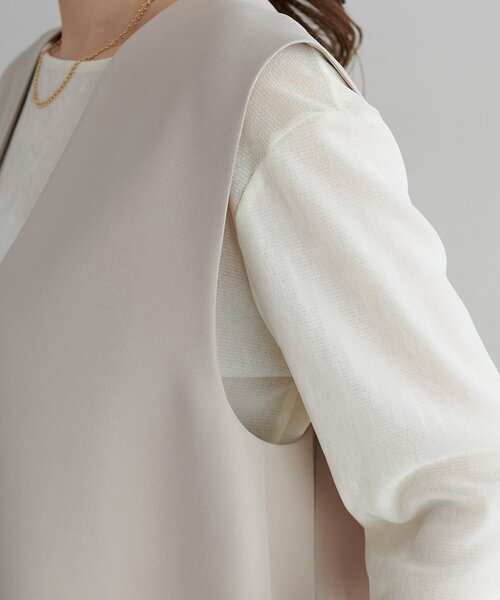 DISCOAT（ディスコート）の「【Noka】裾ラウンド深Vベスト（ベスト・レディース・グレイッシュベージュ/ライトベージュ/チャコールグレー・FREE）」の17枚目の写真