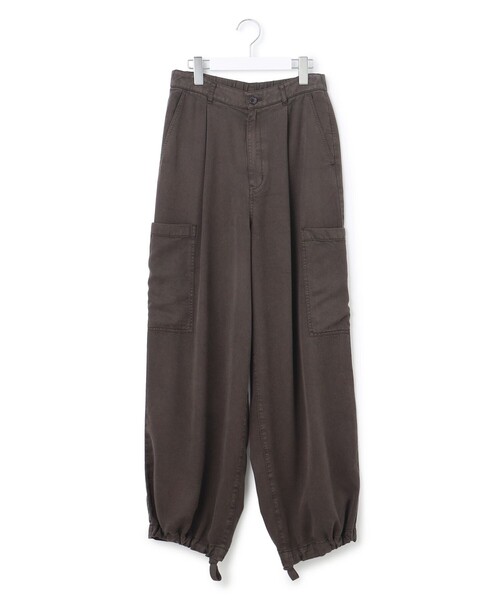 23区(ニジュウサンク)の「ガーメントツイル ワイドタック パンツ(その他パンツ・レディース・ダークブラウン系/ベージュ系/ネイビー系・40/38/36)」の20枚目の写真