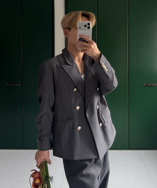 UNDERSTATEMENTs（アンダーステイトメント）の「【ユニセックス】ダブルブレストテーラードジャケット/裏地アートデザインプリント（テーラードジャケット・メンズ・チャコールグレー/ネイビー・MEDIUM/LARGE）」の16枚目の写真