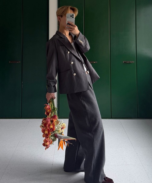 UNDERSTATEMENTs（アンダーステイトメント）の「【ユニセックス】ダブルブレストテーラードジャケット/裏地アートデザインプリント（テーラードジャケット・メンズ・チャコールグレー/ネイビー・MEDIUM/LARGE）」の20枚目の写真