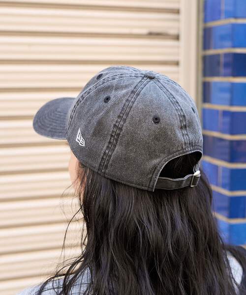 FREAK'S STORE（フリークスストア）の「New Era × FREAK'S STORE/ニューエラ 別注 9TWENTY MICROMINI LOGO CAP/別注 9TWENTY マイクロ ミニロゴ キャップ（キャップ・レディース・ブラック/ブラウン/ベージュ/ネイビー・ONE SIZE）」の21枚目の写真